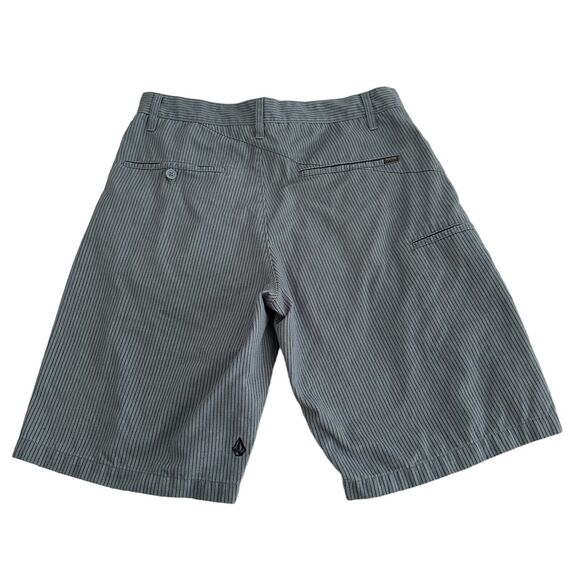 Volcom Shorts Men's Frickin Stripe Chino Shorts Size 33 Striped Beach Golf - Picture 2 of 6